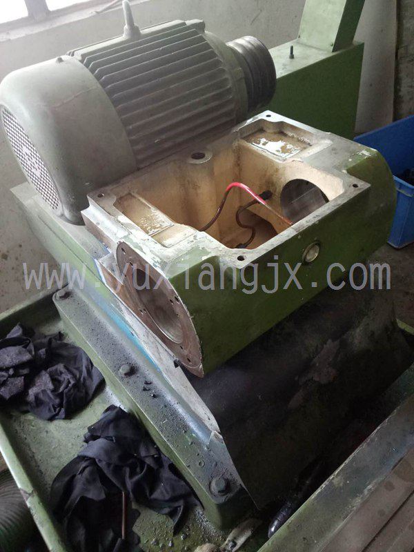 數控機床維修導軌的特點說明